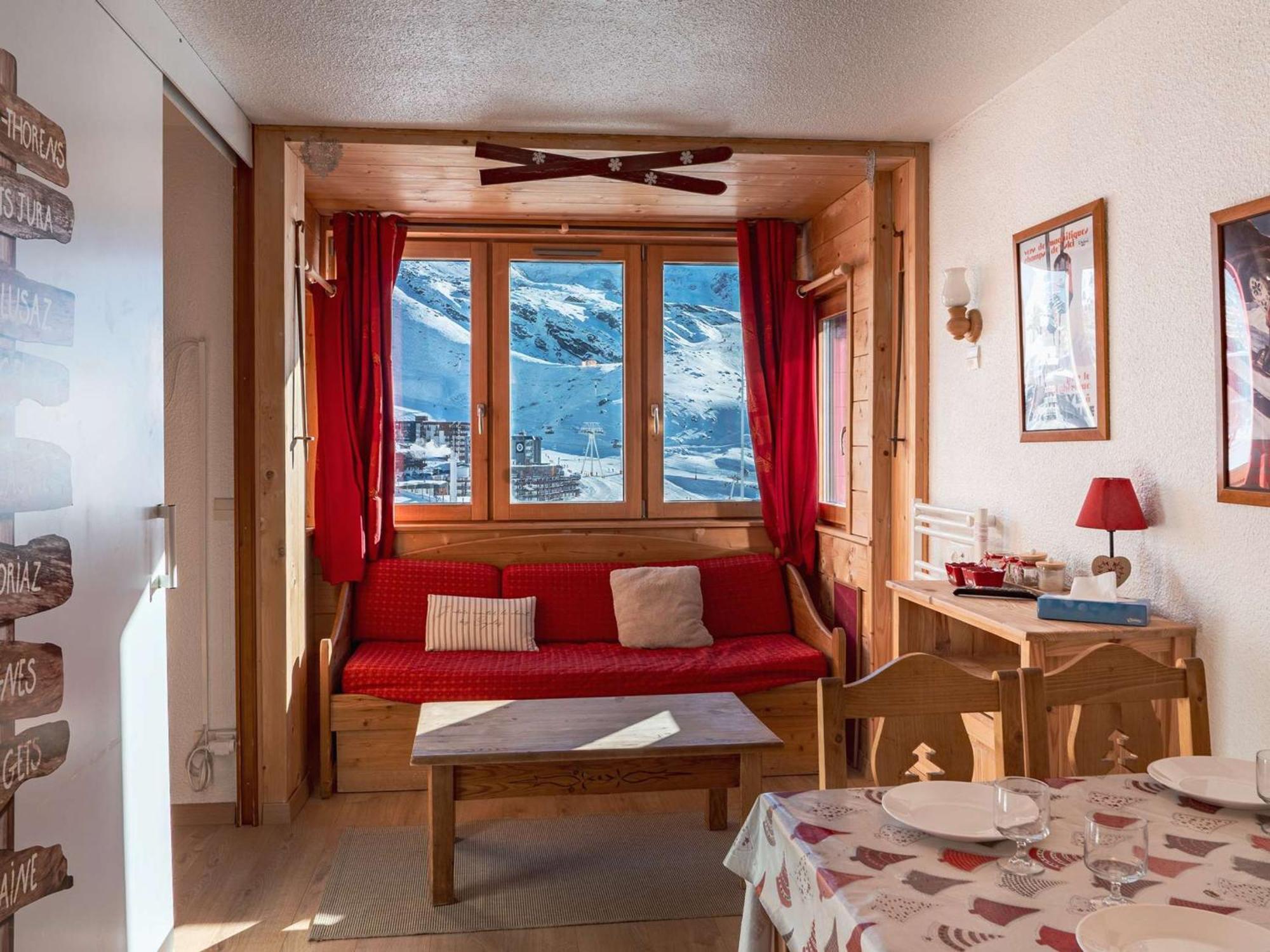 Val Thorens: Appart 28m², 4 Pers, Plein Centre, Balcon, Ascenseur - Fr-1-637-21 Val Thorens